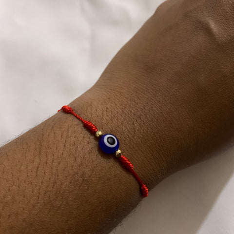 Red Evil Eye String Bracelet